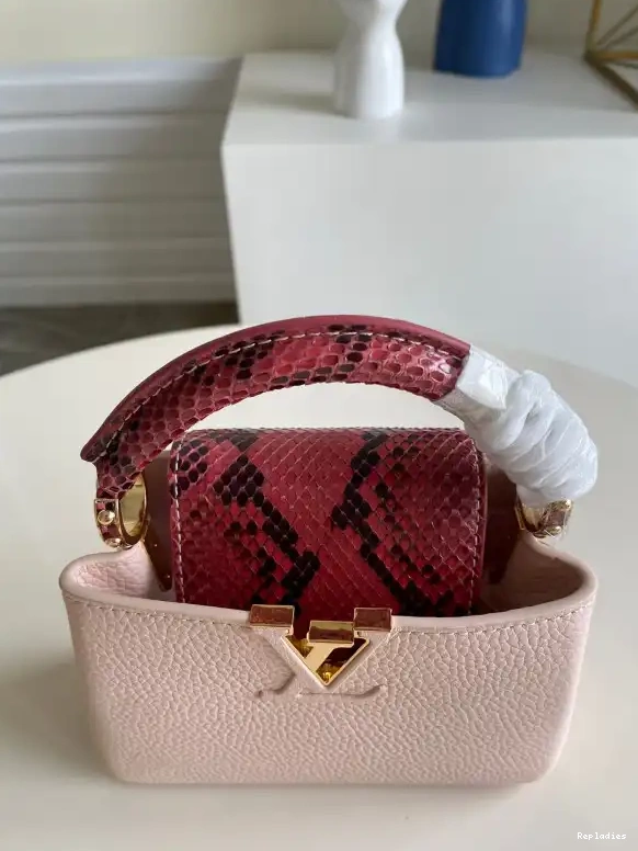 Cheap MINI VUITTON LOUIS CAPUCINES 0603